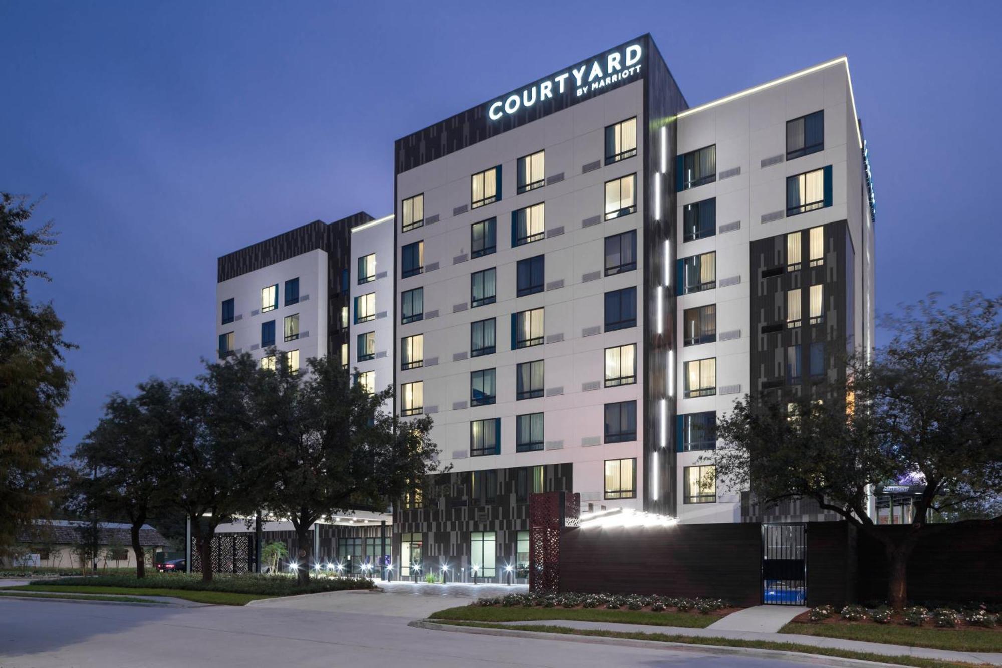 Hotel Courtyard By Marriott Houston Heights/I-10 Esterno foto