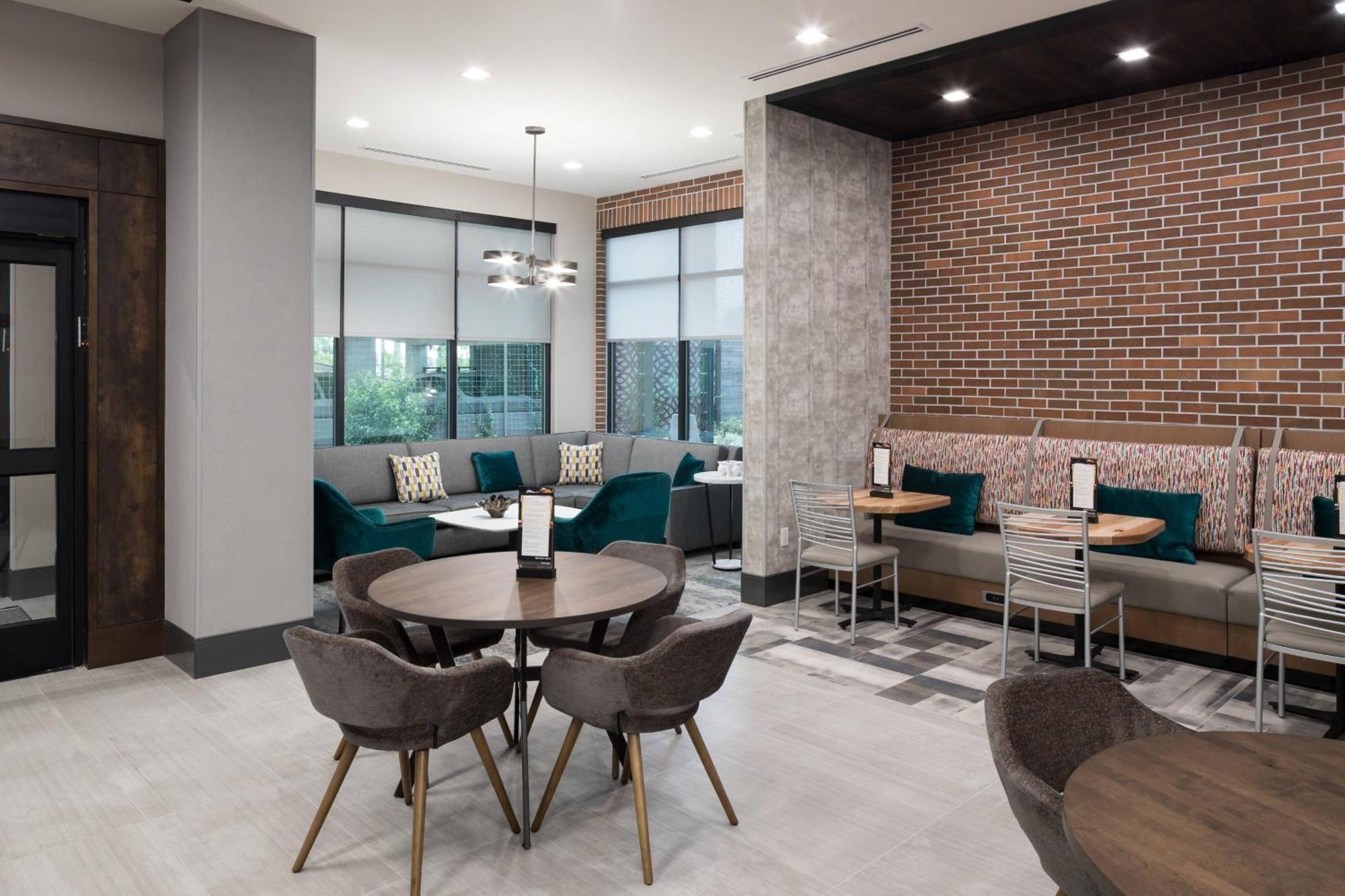 Hotel Courtyard By Marriott Houston Heights/I-10 Esterno foto