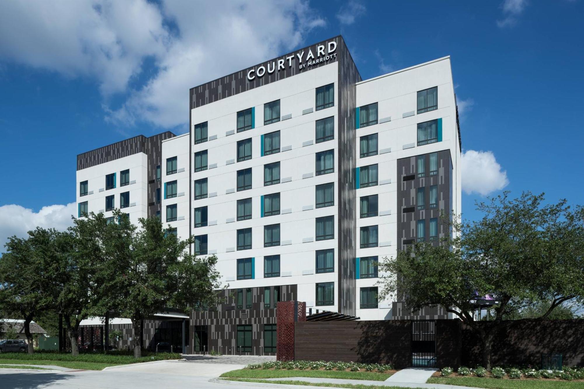 Hotel Courtyard By Marriott Houston Heights/I-10 Esterno foto